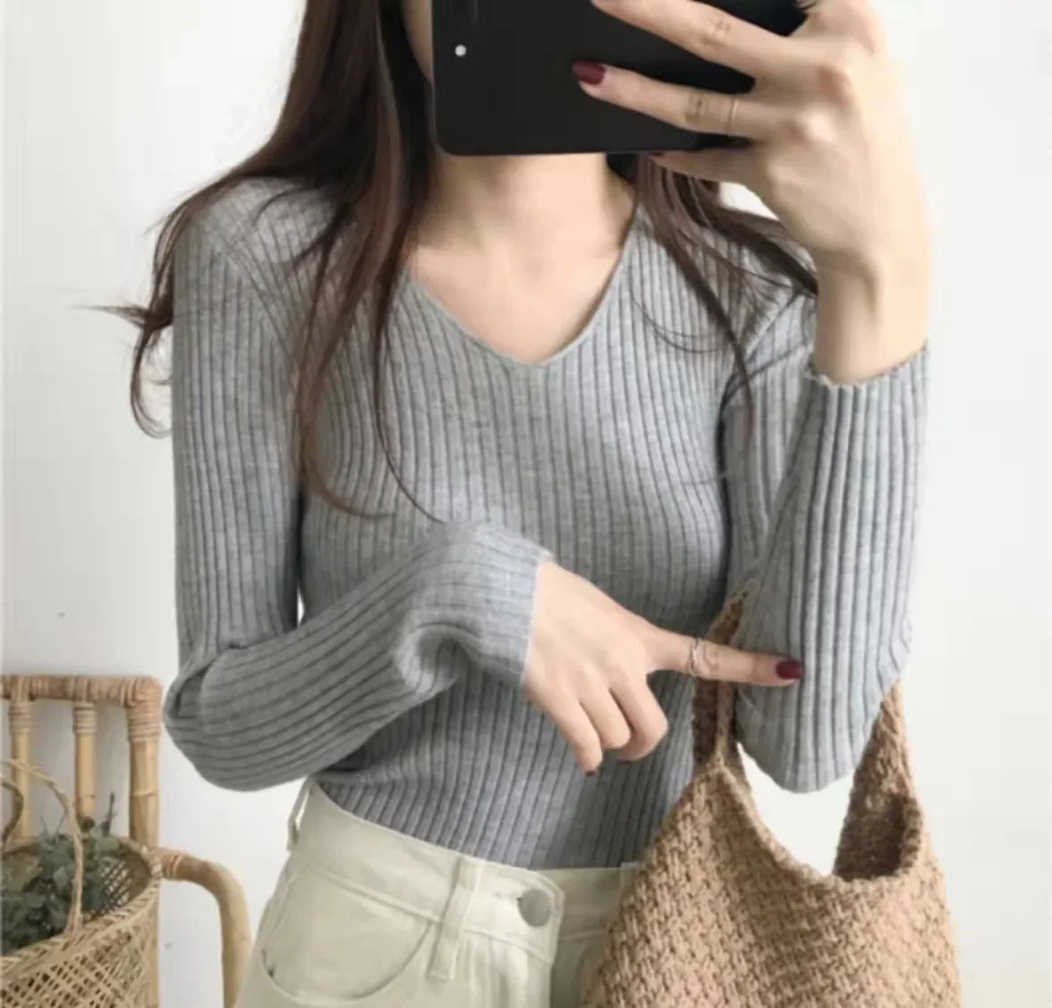 2026 Fashion Casual Long Sleeve Knitted Sweaters Korean Autumn Winter V Neck Sweater Solid Color Slim Pullovers Women Clothes