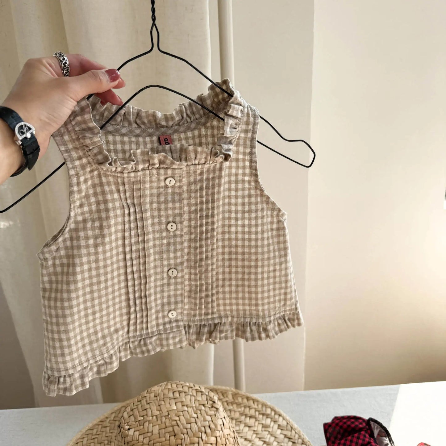 2025 Summer New Girls Sleeveless Lace Shirts Children Cotton Vest Baby Girls Blouse Solid Loose Princess Tops Kids Clothes