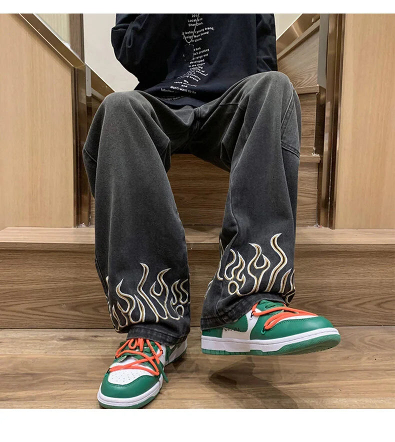 Fashion Flame Embroidery Men's Jeans Neutral Wide Leg Denim Trousers Loose Straight Jeans Youth Casual Baggy Hip Hop Pants 2023