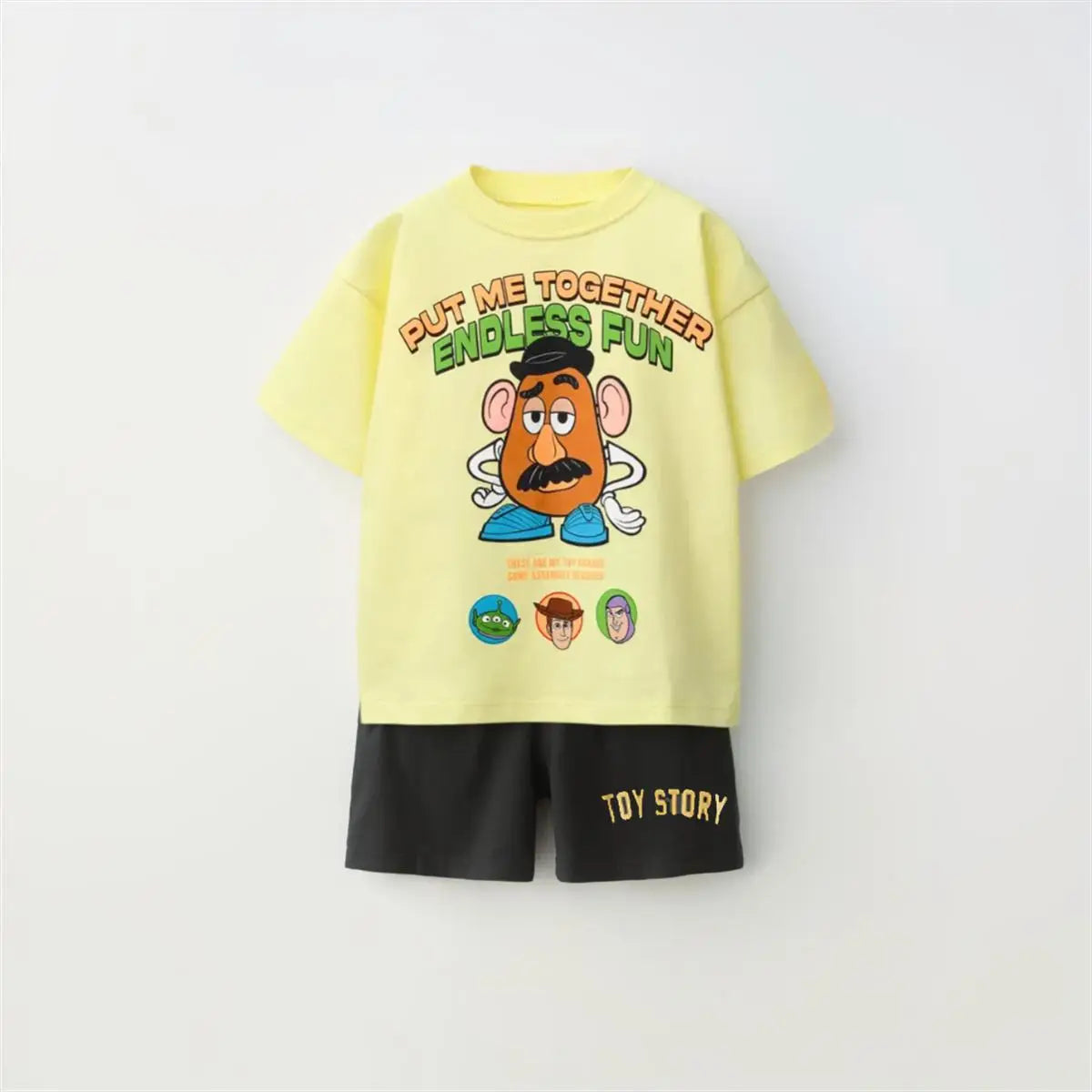 Disney Summer Sets Child New Mickey Mouse T-shirt+Shorts Two Piece Set Child Lovely Casual Short-sleeved Tracksuits Outer Wear