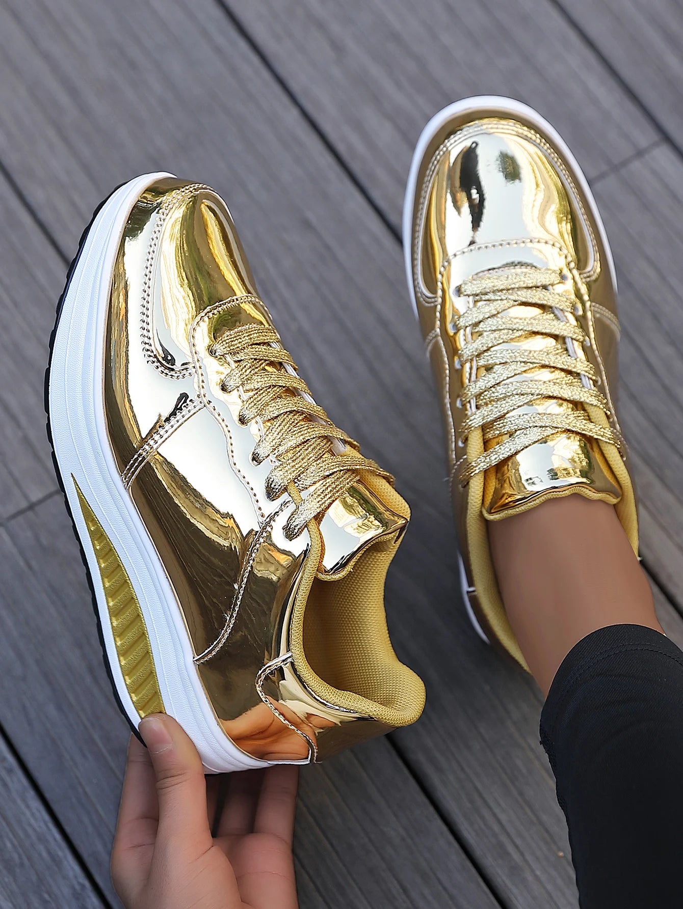 Women Sneakers Fashion Platform Shoes Lace Up Women Casual Flats Shoes Outdoor Lightweight Walking Women Shoes Zapatos De Mujer