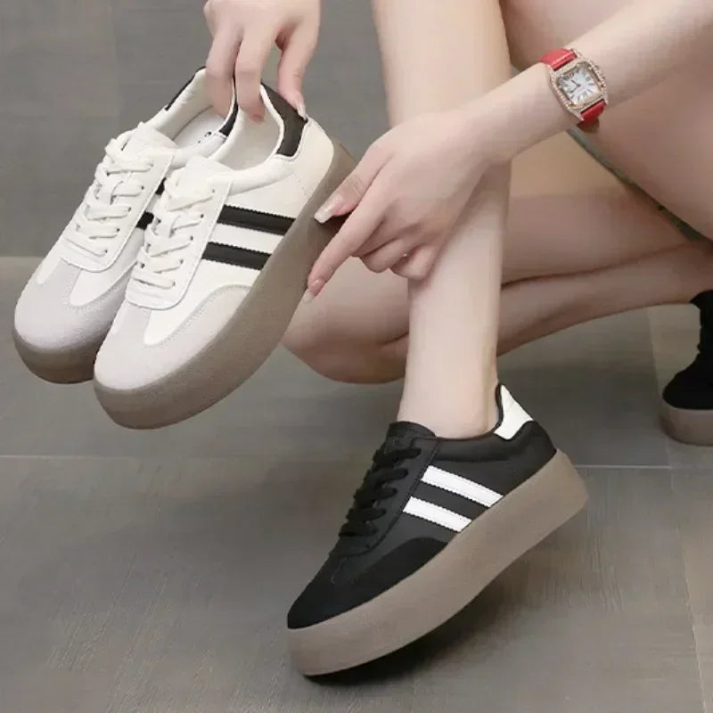 2025 New Women's Casual Sneakers Fashion Lace Up Platform Vulcanize Shoes for Women Outdoor Durable Flats Ladies Running Shoes