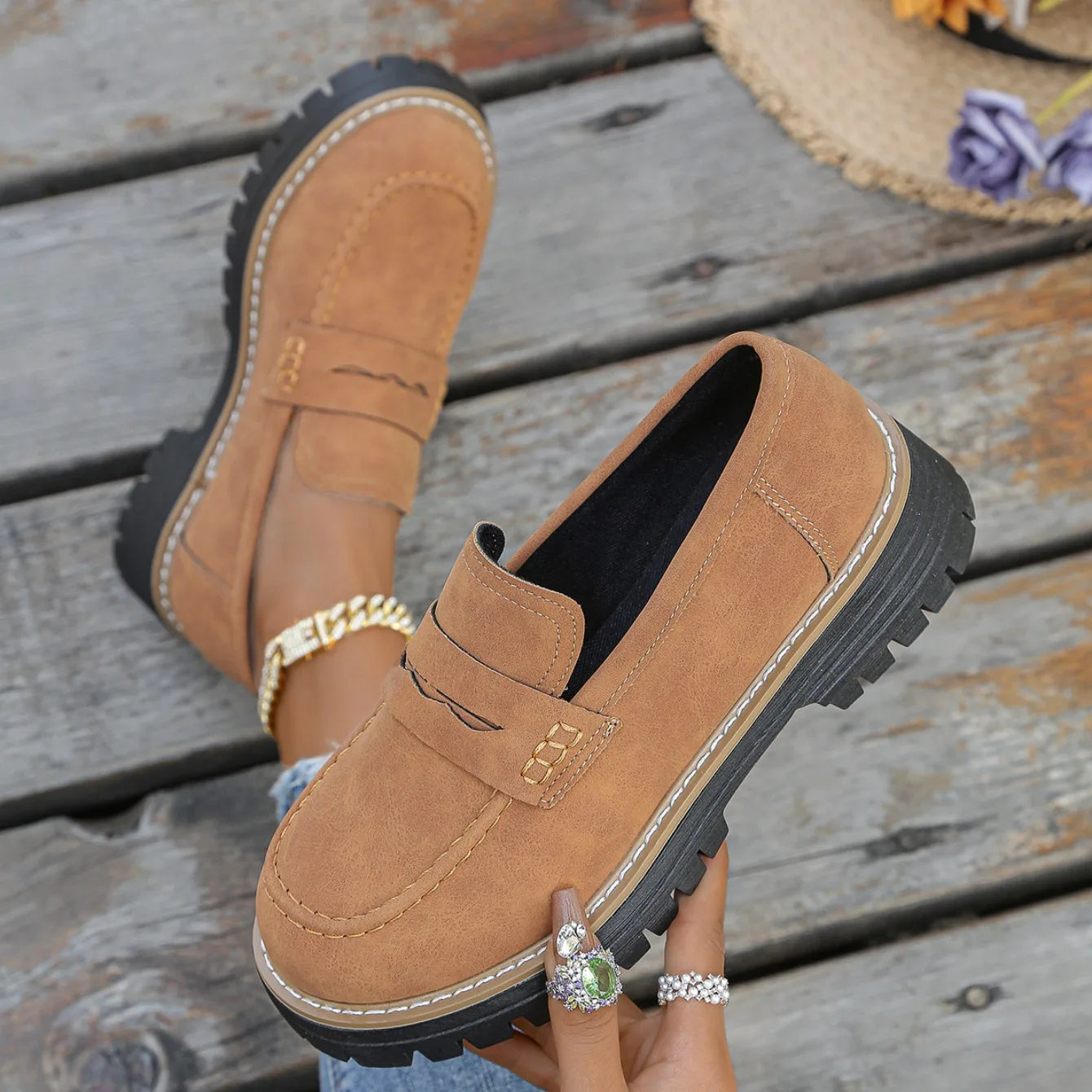 2025 New Women Loafers Comfortable Outdoor Sneakers Non-slip Thick Bottom Shoes Spring Autumn Flat  Shoes Women Zapatos De Mujer