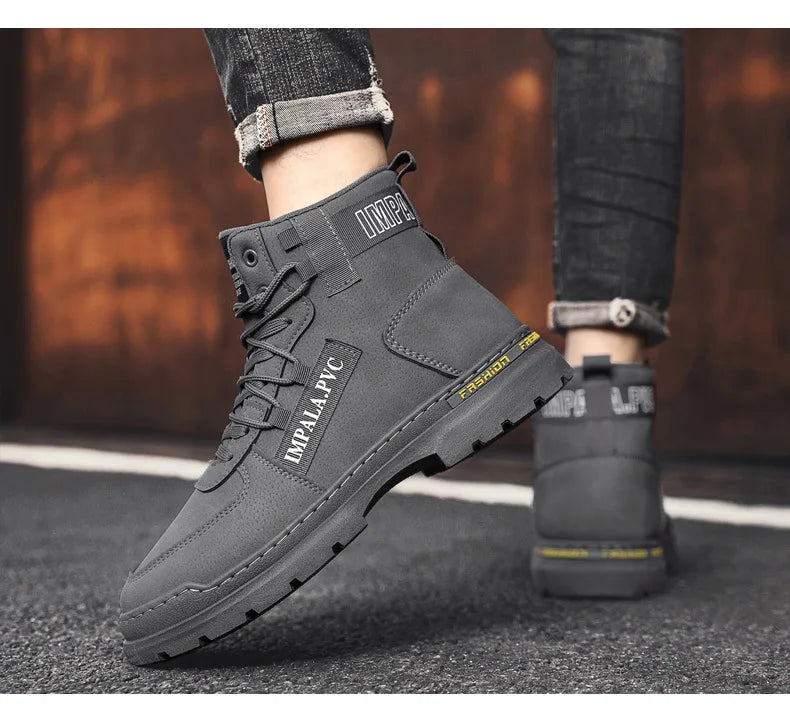 2025 Winter Mens Shoes New in Casual Male Boots Platform Tactical Ankle High Top Outdoor Walking Loafers Leather Army Sneakers