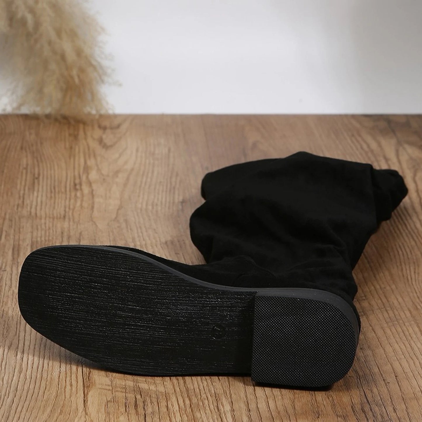 New Autumn Winter Fashion Botas High Quality Pleated Boots Round Toe Thick Bottom Boots Comfortable Women's Boots Mujer