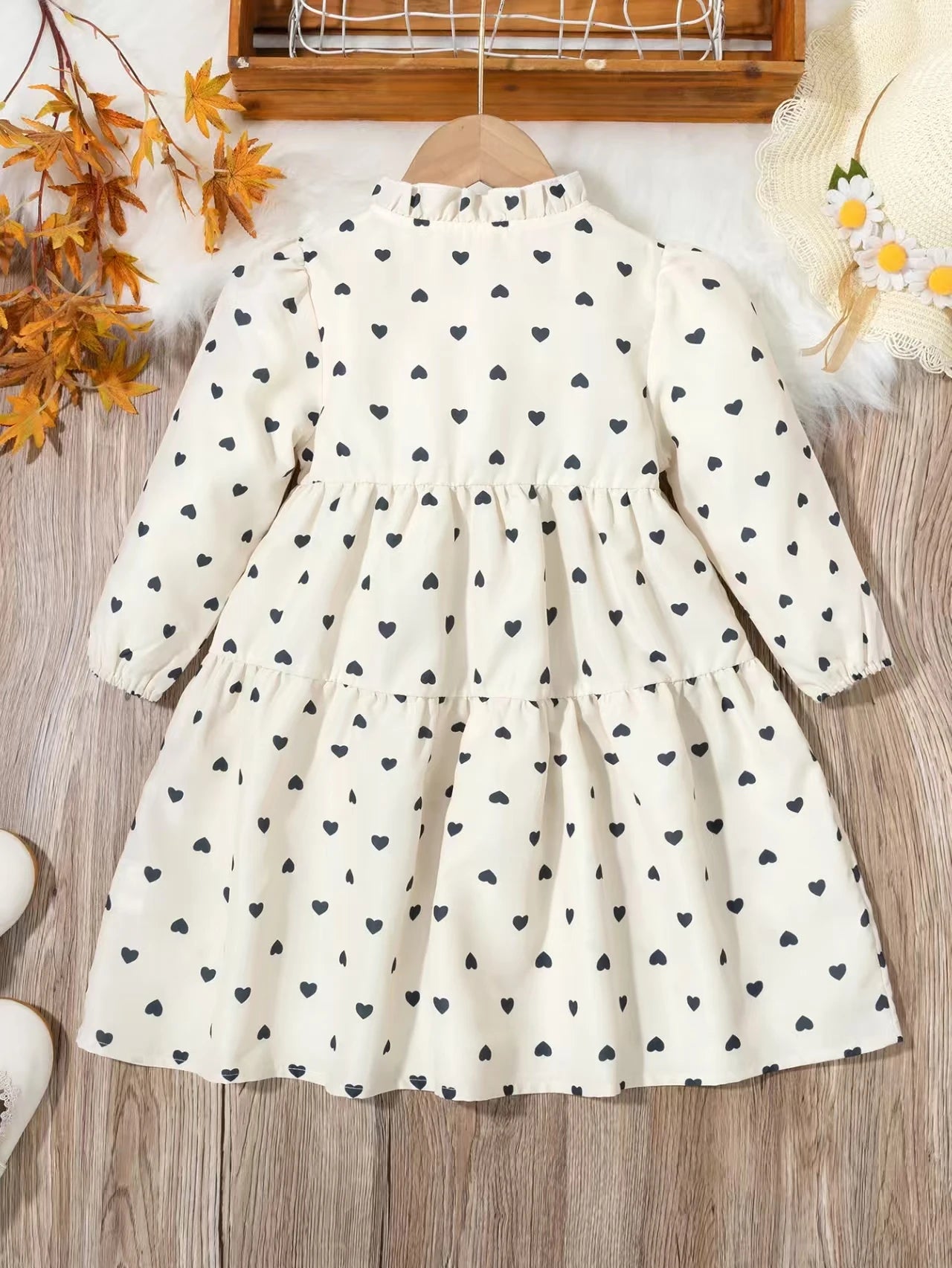 New Fall Girls' Dresses Stylish Black Heart Print Dress for Young Girls Princess-Style Loose Fit with Waist Cinching Flattering