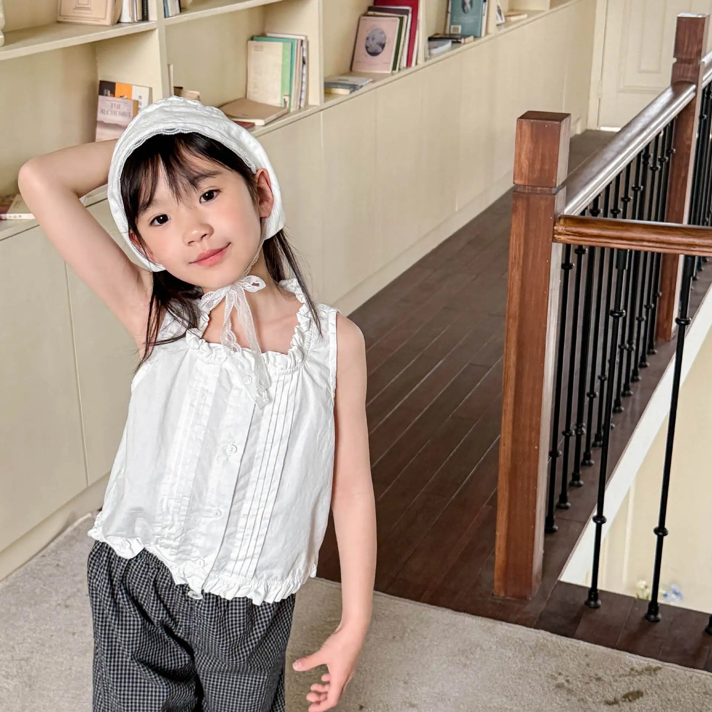 2025 Summer New Girls Sleeveless Lace Shirts Children Cotton Vest Baby Girls Blouse Solid Loose Princess Tops Kids Clothes