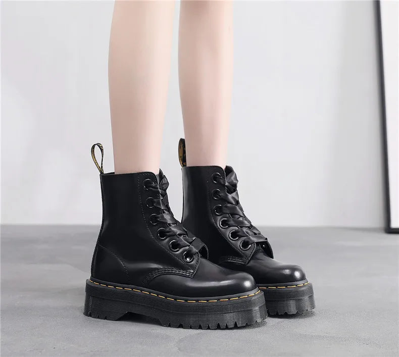 Genuine Leather British Style Thick-Soled Boots for Women 2025 New Autumn and Winter High-Top Height-Increasing Mid-Calf Black P