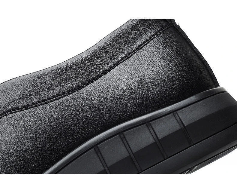 Classic Men's Leather Shoes New Black Soft Bottom Anti Slip and Breath Shoes Low-top Business Casual Loafers Formal Men's Shoes