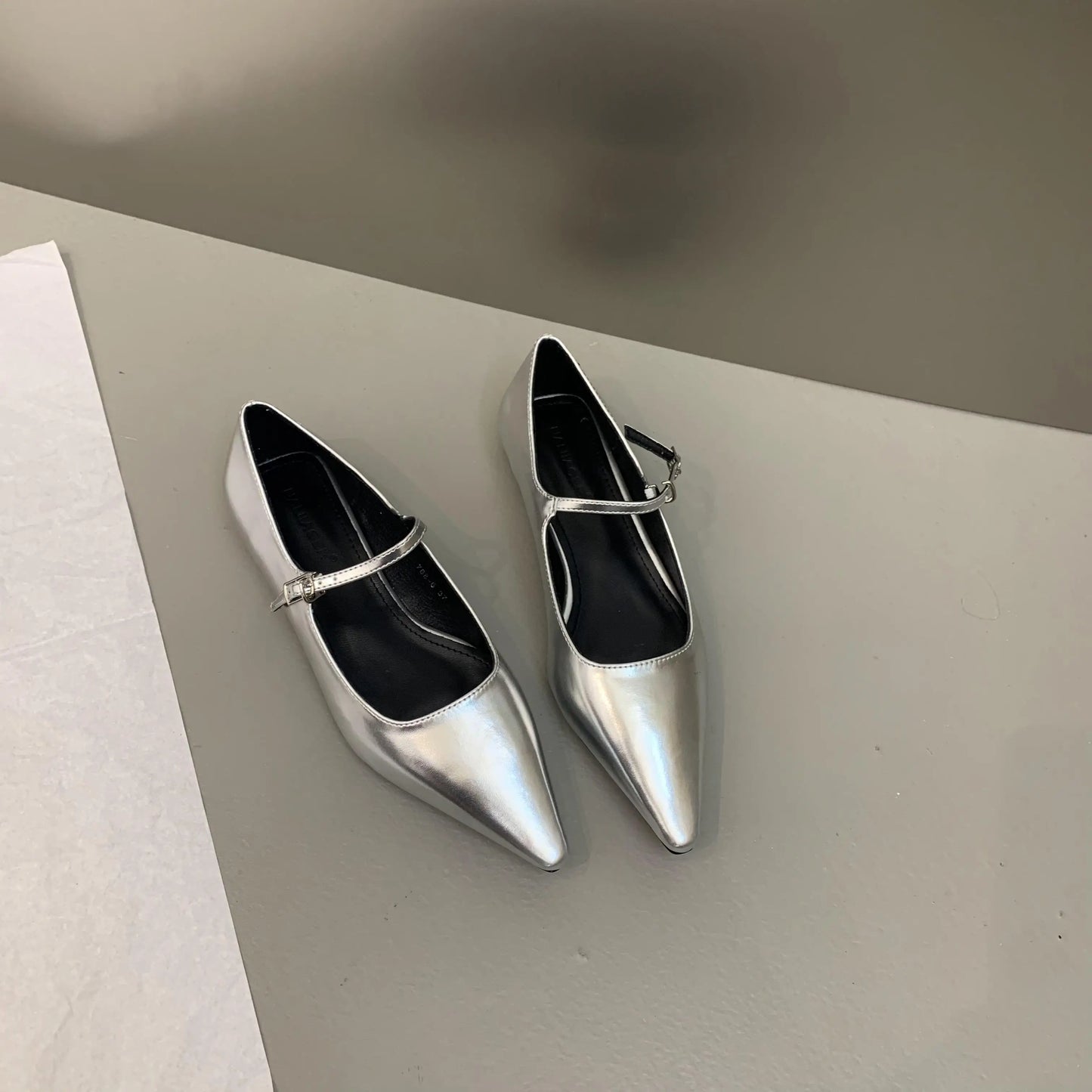 Flat Shoes for Women 2025 Spring Autumn New Mary Jane Shoes Low Heel Pointed Flat Bottomed Women's Shoes Plus Size 42 43 44