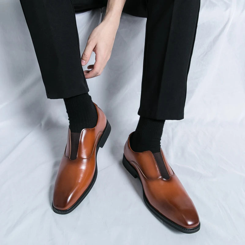 Classic Brand Men's Leather Casual Shoes Soft Soled Massage Pointed Chelsea Shoes High-end Banquet Luxury Men's Formal Shoes