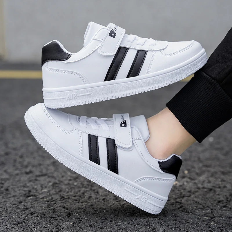 Kids School Sports Walking Shoes Fashion White Casual Sneakers for Boys & Girls Non-Slip Soft Sole Children's Running Shoes