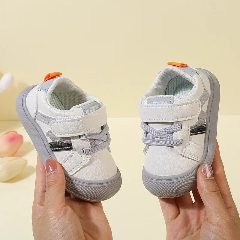 Kids Sports Shoes New Boy' Soft Sole Antiskid Shoes 1-3Year Old Tide Comfortable Sandals for Boy Baby Casual Shoes Kids Sneakers
