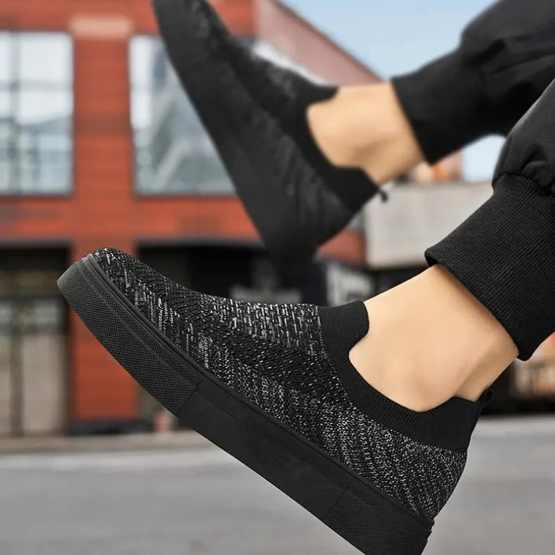 Men's Casual Shoes with Simple Mesh Design Flat Low-top Spring and Summer Shallow-mouthed Wearing Style Versatile Walking Shoes