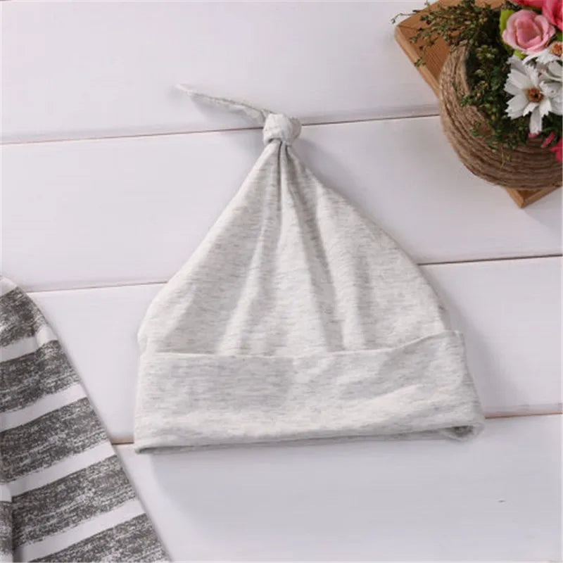 0-18months Baby Boys 3pcs Clothes Set Wide Striped Top Long Drawing Straps Elastic Band Pant Beanie Hat Outfit For Infant Boys