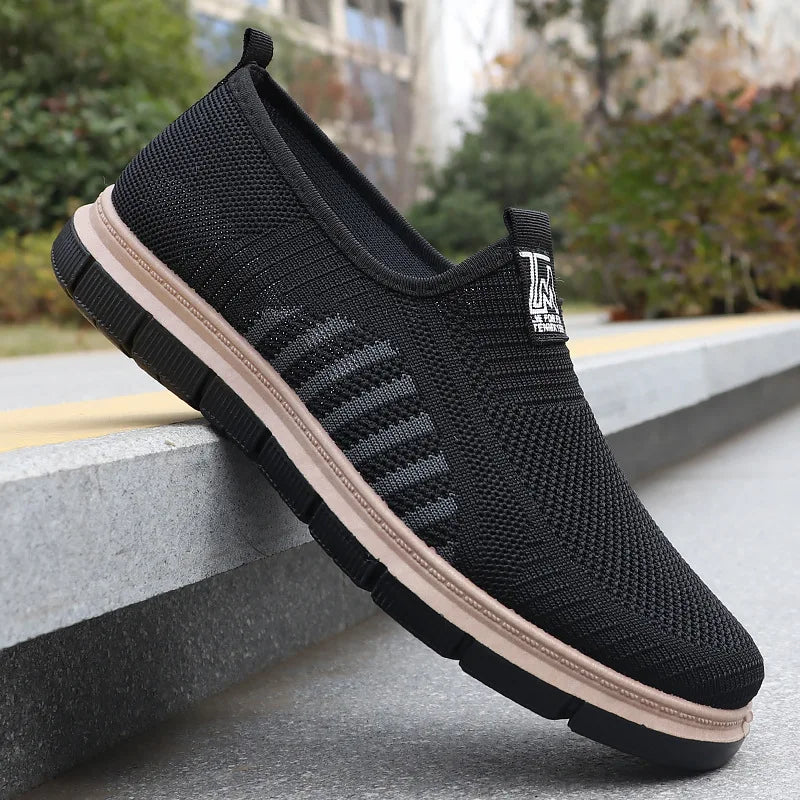 The 2025 New Men's Shoes Are Simple and Casual, Featuring A Mesh Fabric One-foot Soft-soled Sneaker Shoe in Large Sizes 39-45