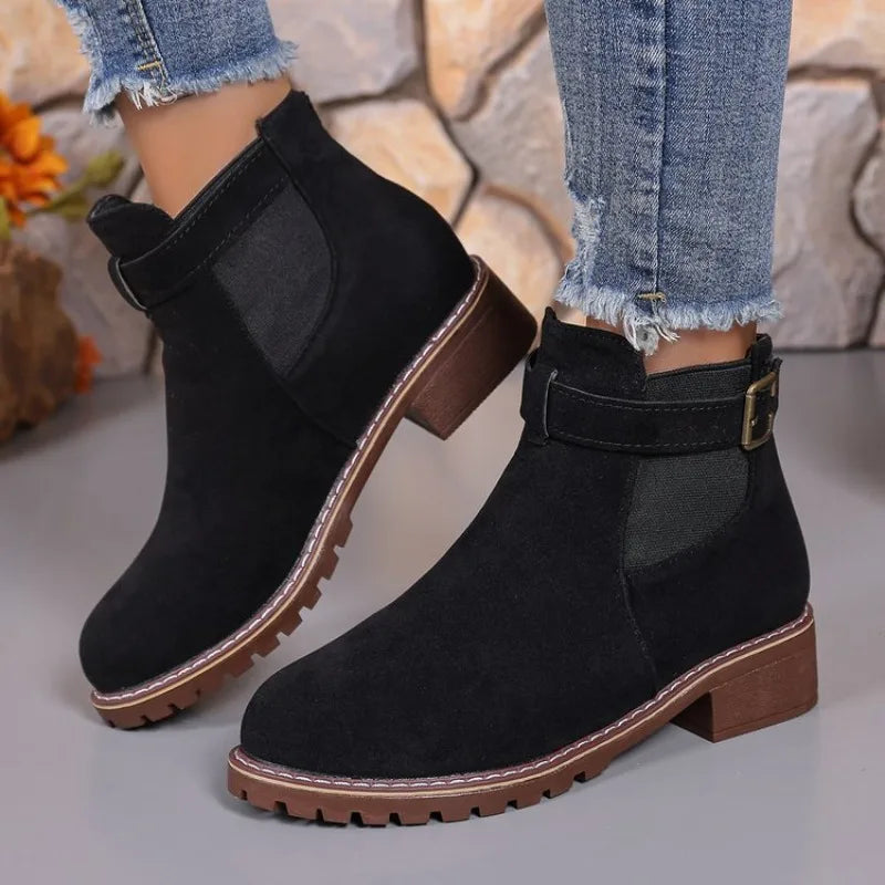 Autumn Winter Women Boots High Quality Belt Buckle Women Platform Boots Fashion British Style Round Toe Ankle Boots Women Shoes