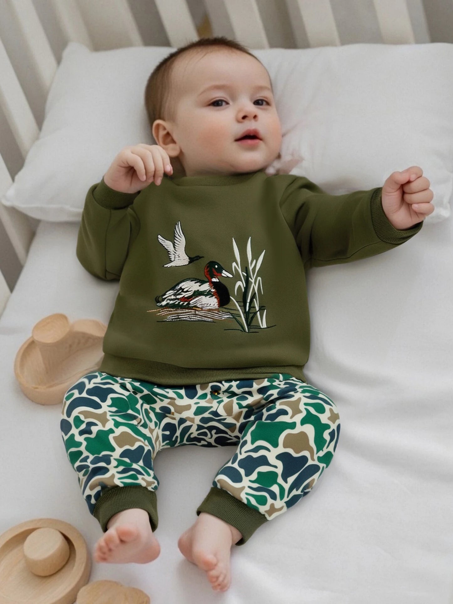 FOCUSNORM 0-4Y Casual Kids Boys Fall Clothes Sets Duck Embroidery Long Sleeve Round Neck Pullover + Camouflage Pants