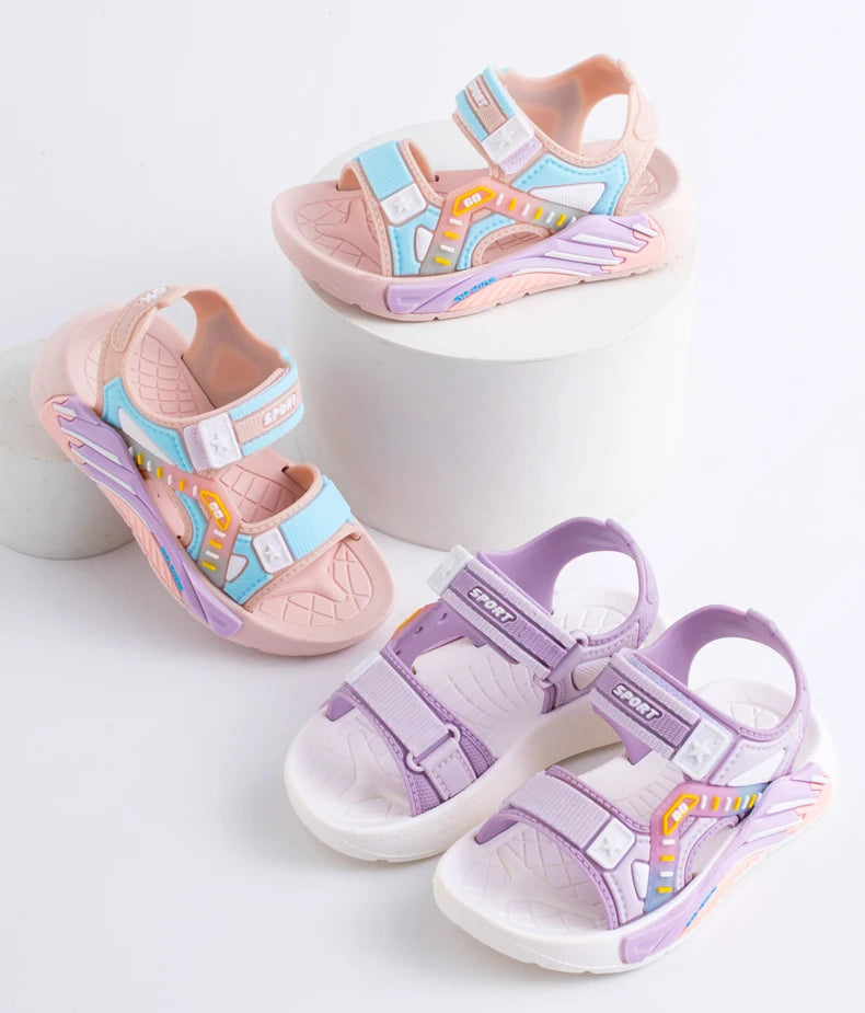 One Pairs of Summer Kids' Sandals Unisex Soft Bottom Casual Beach Shoes for Primary School Students