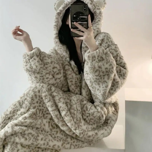 Women's Clothing Winter Pajamas Hooded Fleece-Lined Thicken Ins Wind Coral Fleece Plus Size Homewear Keep Warm Comfortable