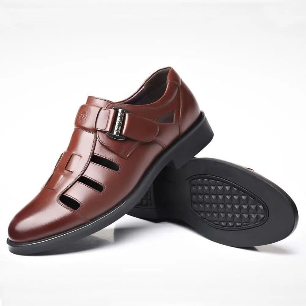Classic Business PU Sandals Men Breathable Comfortable Hollow Leather Shoes Outwear Beachwear Men's Slippers Shoes Male