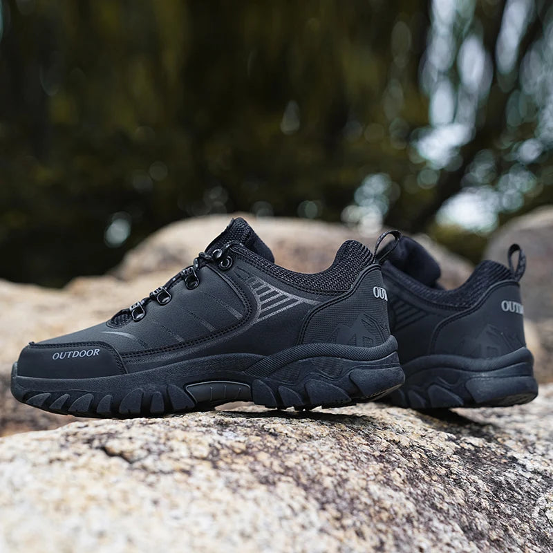 Shoes for Men Casual Shoes Men Outdoor Nonslip Hiking Camping Sneakers 2025 New Fashion Comfortable Sneakers Thick Soled Shoes