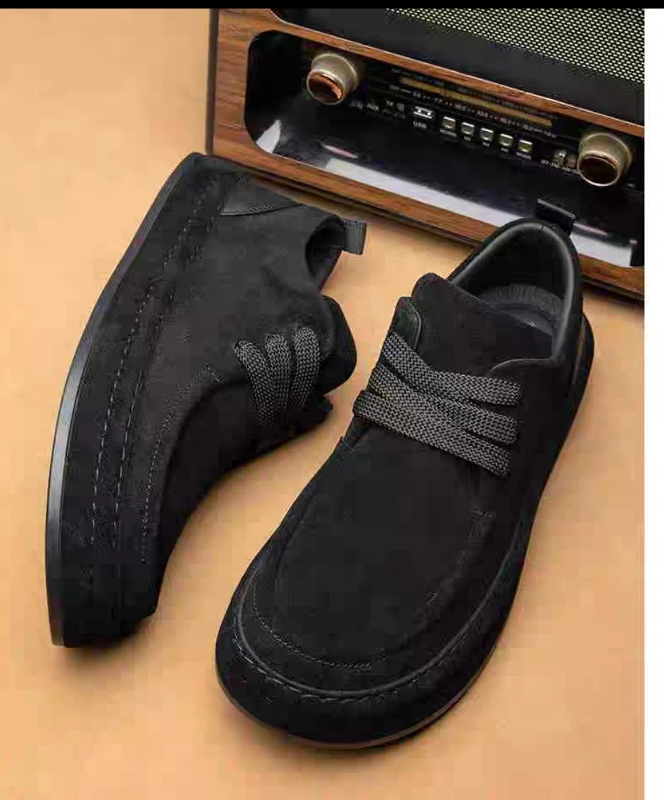 Men's Shoes Are Fashionable Brown Casual Shoes Made of Durable Suede Material Comfortable Walking Shoes Suitable for Daily Wear