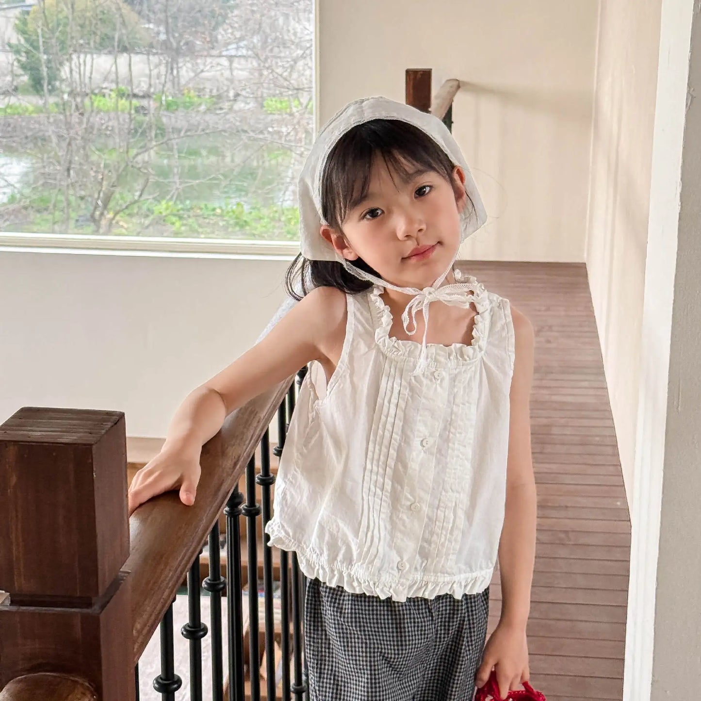 2025 Summer New Girls Sleeveless Lace Shirts Children Cotton Vest Baby Girls Blouse Solid Loose Princess Tops Kids Clothes