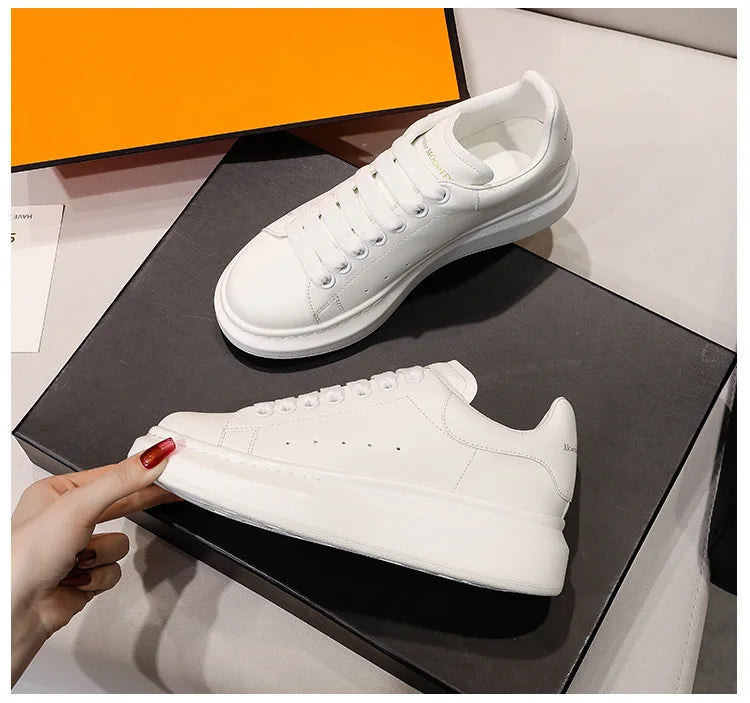 2024 Classic Leisure Sports Sneakers Height Increasing Lovers With Men's and Women's Thick Bottom fFlat Lace-up Waterproof Shoes