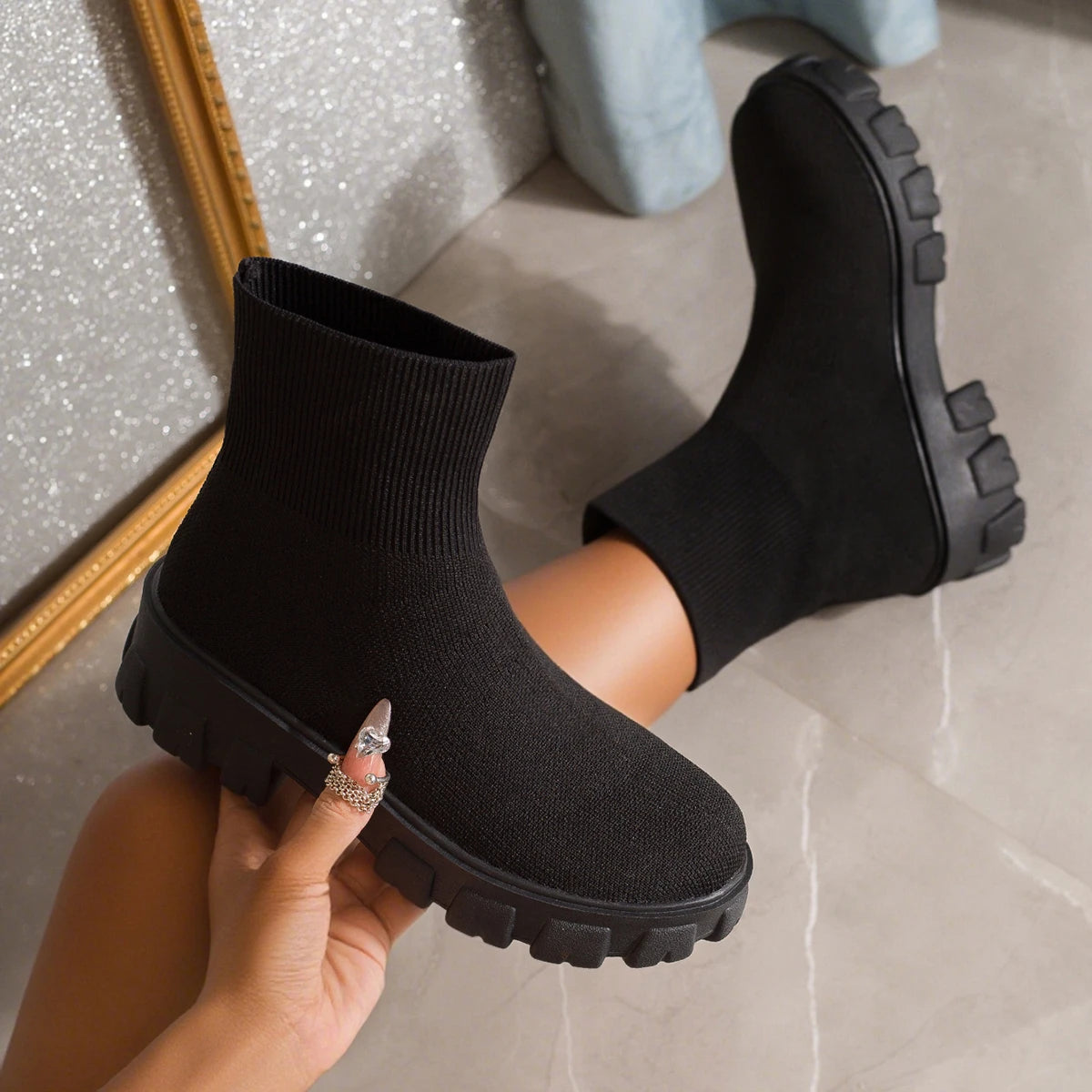 Women's Boots 2025 Platform Boots for Autumn Winter Shoes Fashion Round Toe Slip on Platform Shoes Women's Ankle Boots