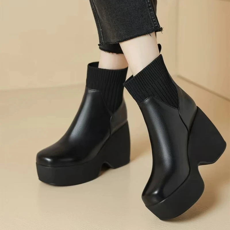 Comfortable Fashion Soft Leather Boots Women's Platform 2024 Winter Warm Round Head Flexible Med Block Sock Mom Ankle Boots