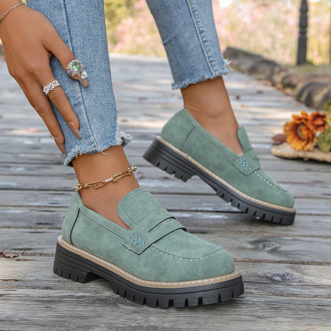 2025 New Women Loafers Comfortable Outdoor Sneakers Non-slip Thick Bottom Shoes Spring Autumn Flat  Shoes Women Zapatos De Mujer