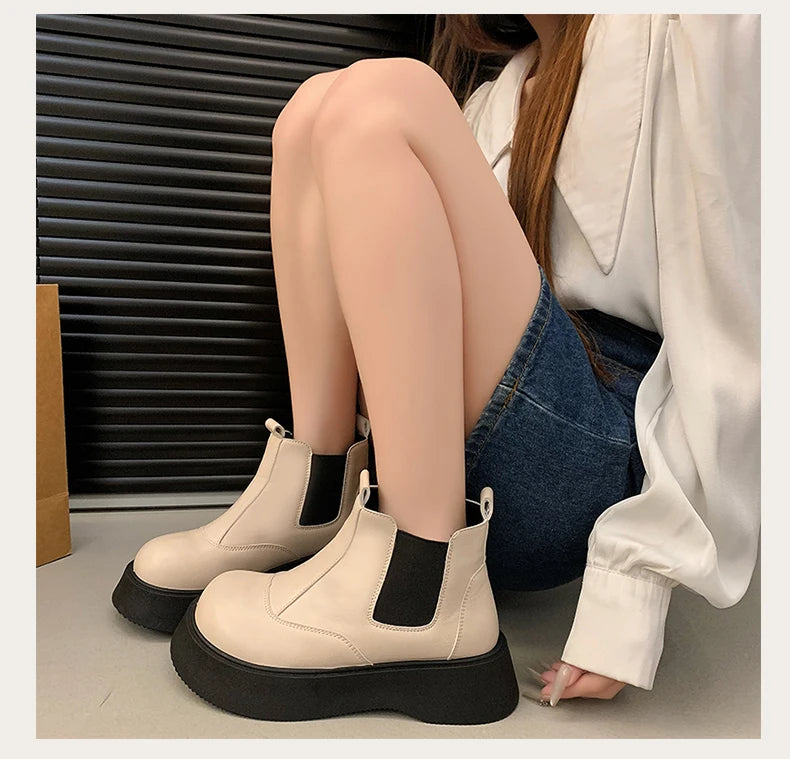 Fall New Style Thick-soled Women's Fashionable Boots, Retro Big-head Short Boots, Anti-slip and Wear-resistant Outdoor Boots