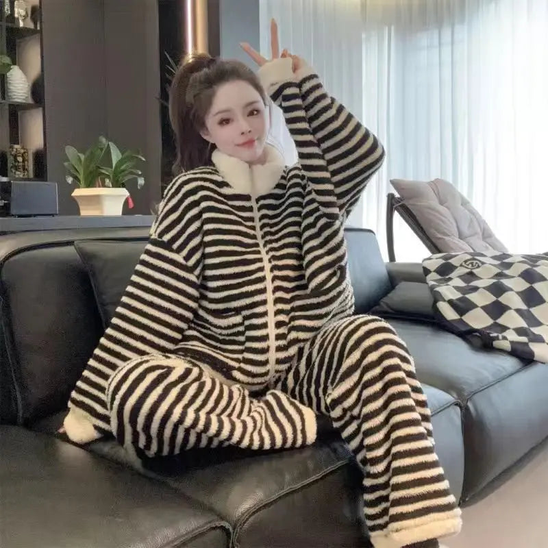 Thickened Flannel Home Set Sleepwear for Women Autumn Winter Style Long Sleeve Long Pants Home Warmth Outdoor Polka Dot Design