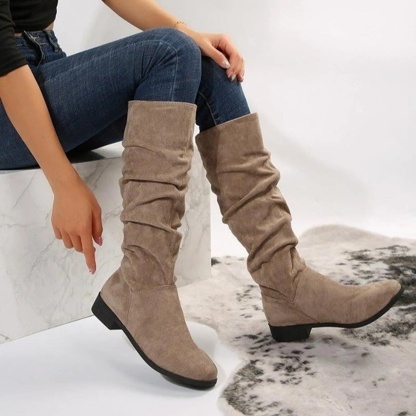 New Autumn Winter Fashion Botas High Quality Pleated Boots Round Toe Thick Bottom Boots Comfortable Women's Boots Mujer