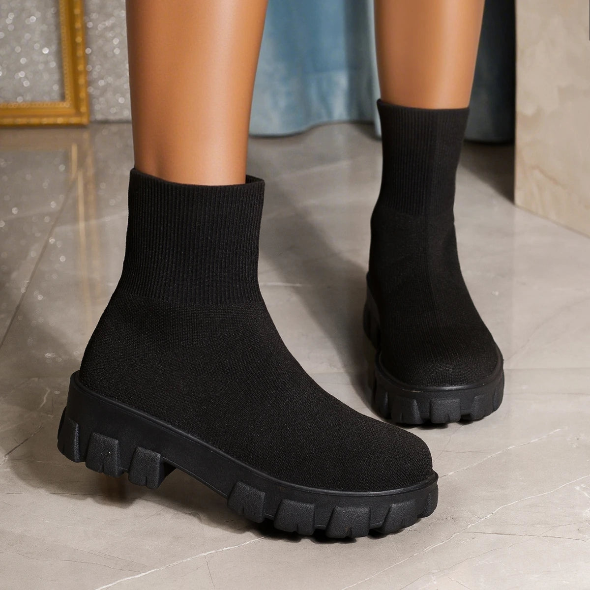 Women's Boots 2025 Platform Boots for Autumn Winter Shoes Fashion Round Toe Slip on Platform Shoes Women's Ankle Boots