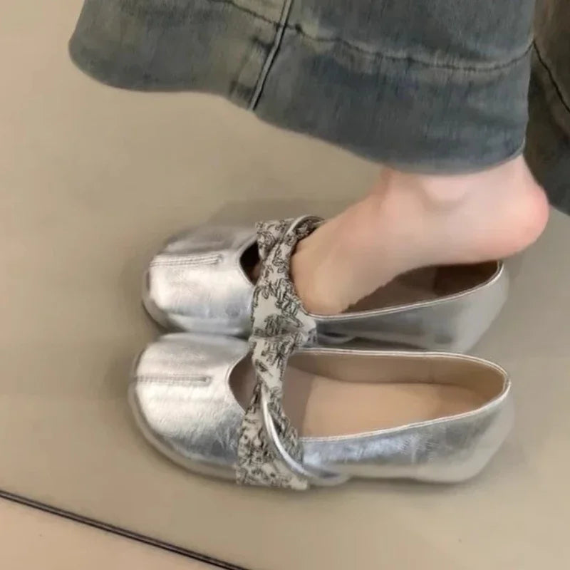 Woman Elegant Single Shoes 2025 Spring Autumn New Fashion Korean Style Soft Bottom Anti-slippery Versatile Princess Leather Shoe