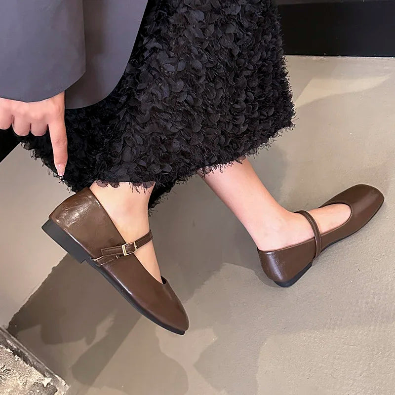 2025 Women Leather Shoes Spring Autumn New Fashion Korean Style Soft Bottom Anti-slippery Versatile Retro Simple Lady Flat Shoes