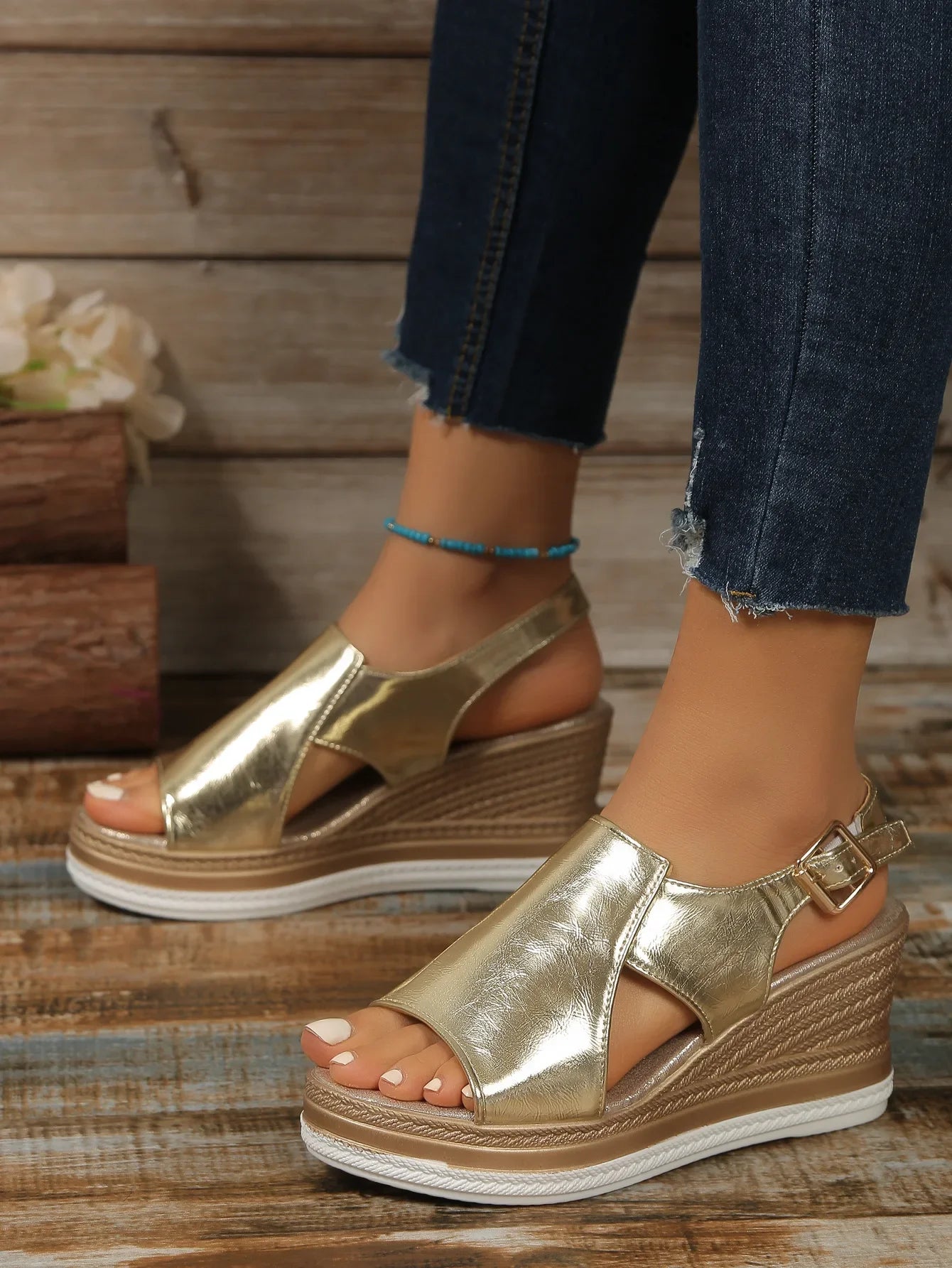 Women Shoes  Fashion Peep Toe Women Wedge Sandals Summer High-heeled Fish Mouth Shoes Soft Leather Height-increasing Beach Shoes