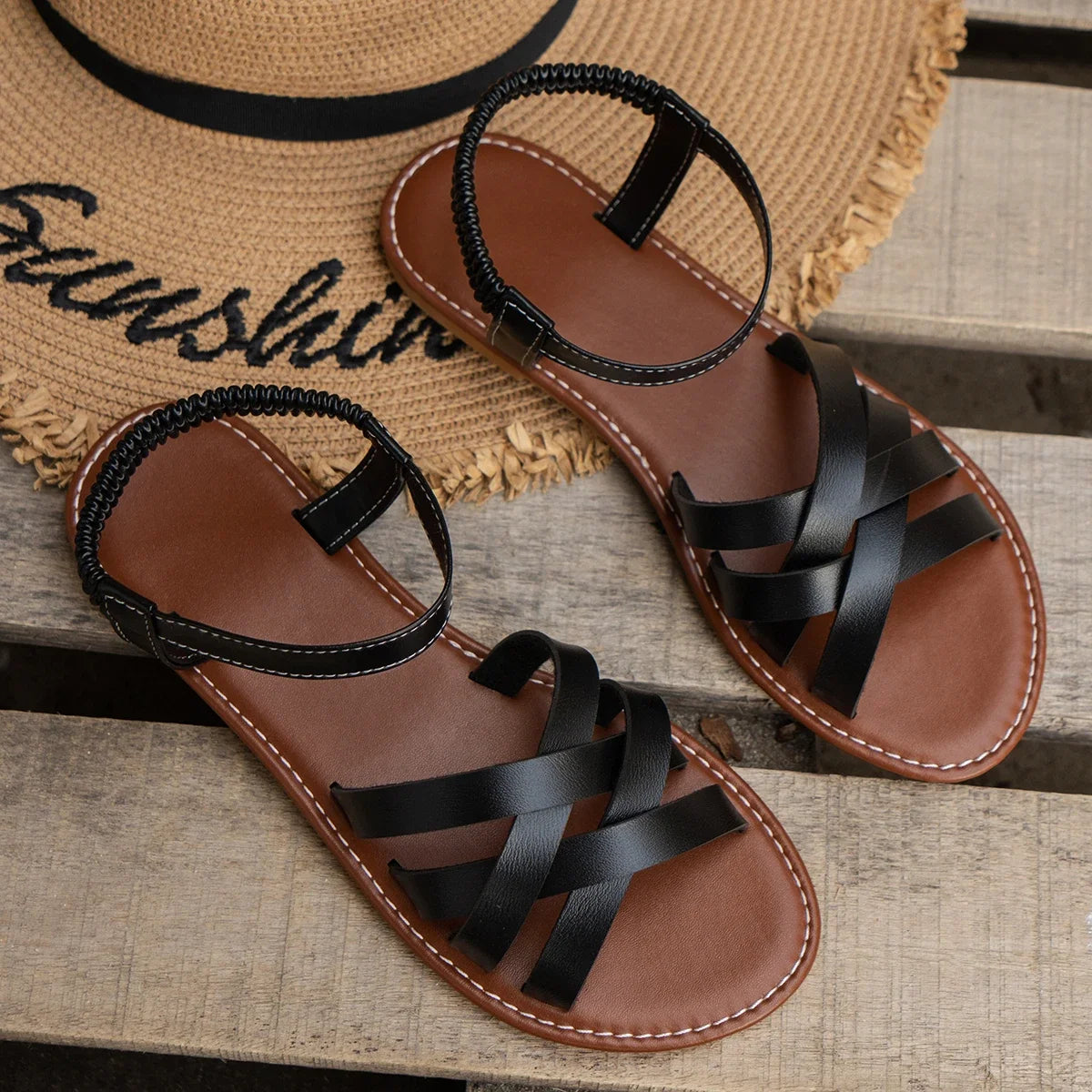 Shoes for Women 2025 Summer New Women Flat Sandals Bottom Roman Strap Sandals with Non Slip Rubber Soles Ladies Daily Sandalia