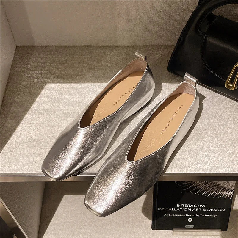 2025 New Shoes for Women Retro Ladies Flats Slip on Shoes Loafers Square Toe Shallow Mouth Women Casual Footwear Lightweight