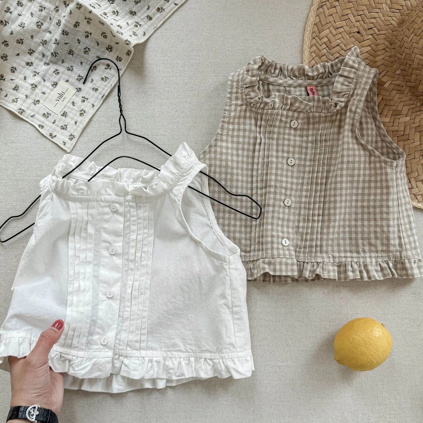 2025 Summer New Girls Sleeveless Lace Shirts Children Cotton Vest Baby Girls Blouse Solid Loose Princess Tops Kids Clothes