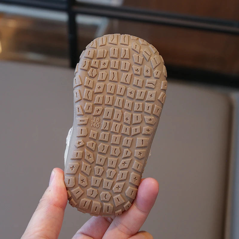 Baby Girls Casual Shoes Outdoor Children Sneakers Non-slip Soft Sole Toddler Kids Shoes Autumn Winter Comfortable Infant Shoes