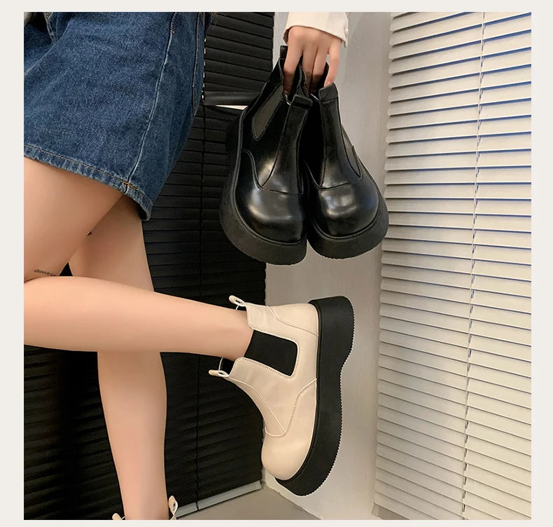 Fall New Style Thick-soled Women's Fashionable Boots, Retro Big-head Short Boots, Anti-slip and Wear-resistant Outdoor Boots