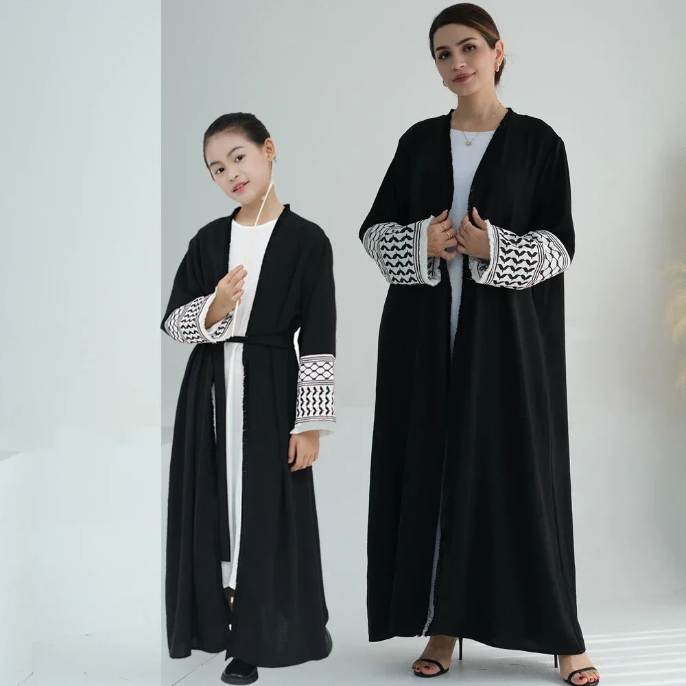 Mother and Daughter Abayas Dubai Muslim Women Kids Girls Maxi Dress Eid Djellaba Jalabiya Turkey Kimono Cardigan Islamic Robe