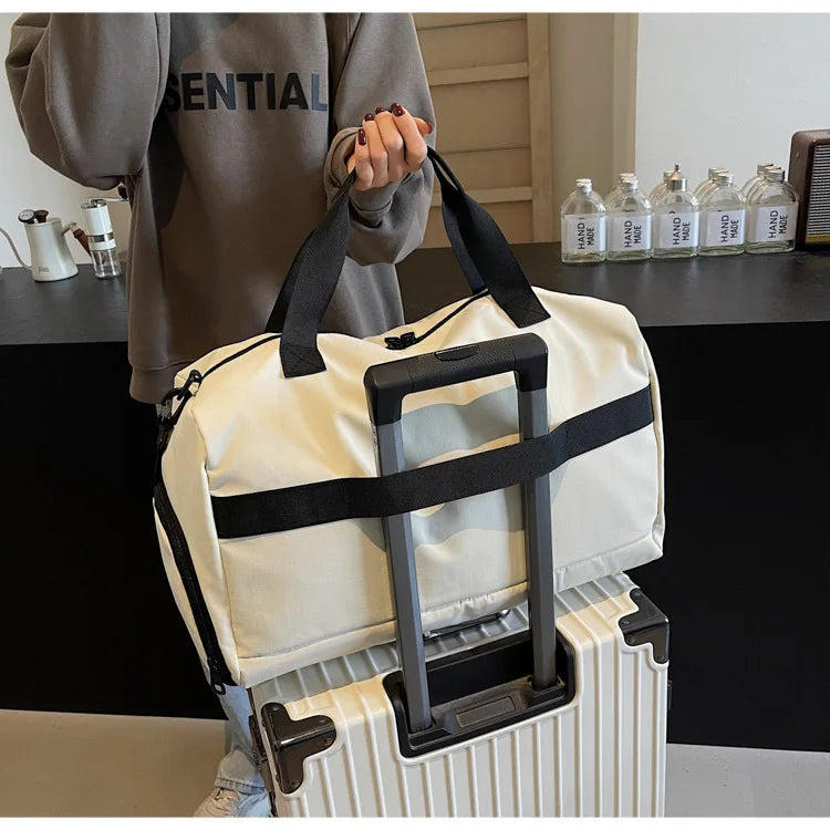 Funlin Large Capaci Multifunctional Sports Fitn Bag Independent oe Carent Simple Travel Bag oulder Bag Handbag