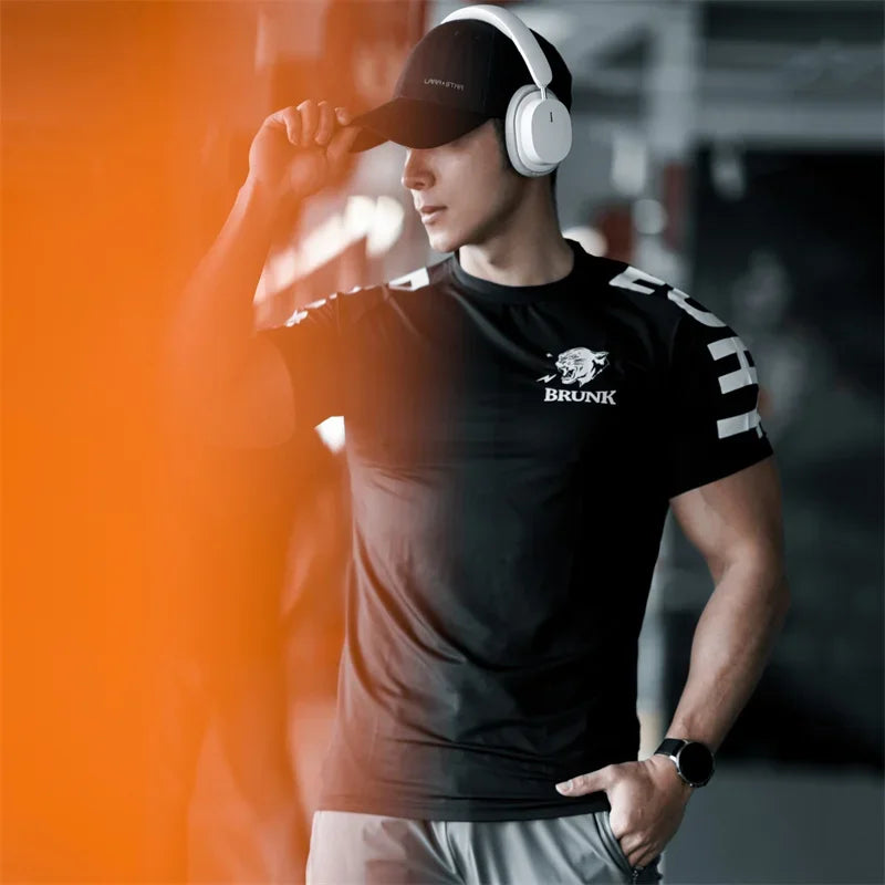 2025 Hot Selling New Men's T-shirt Sports Running Fitness Shirt Fast Breathable Elastic Training Short Sleeved Quick Drying Top
