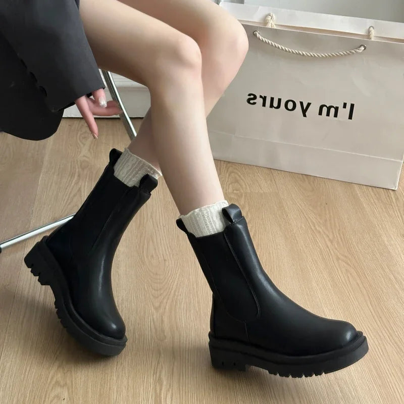 Sooty British-style women's boots 2025 autumn-winter new style fashionable and versatile round-toe short boots with thick soles