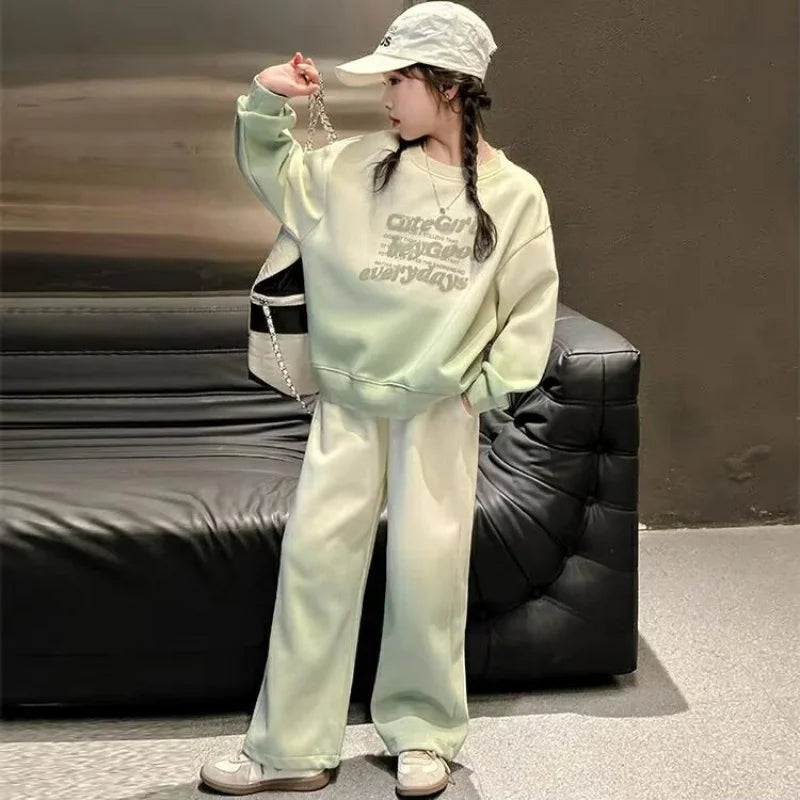 Children's clothing sets have a trendy and versatile style, with an individual, cute and child - like touch.