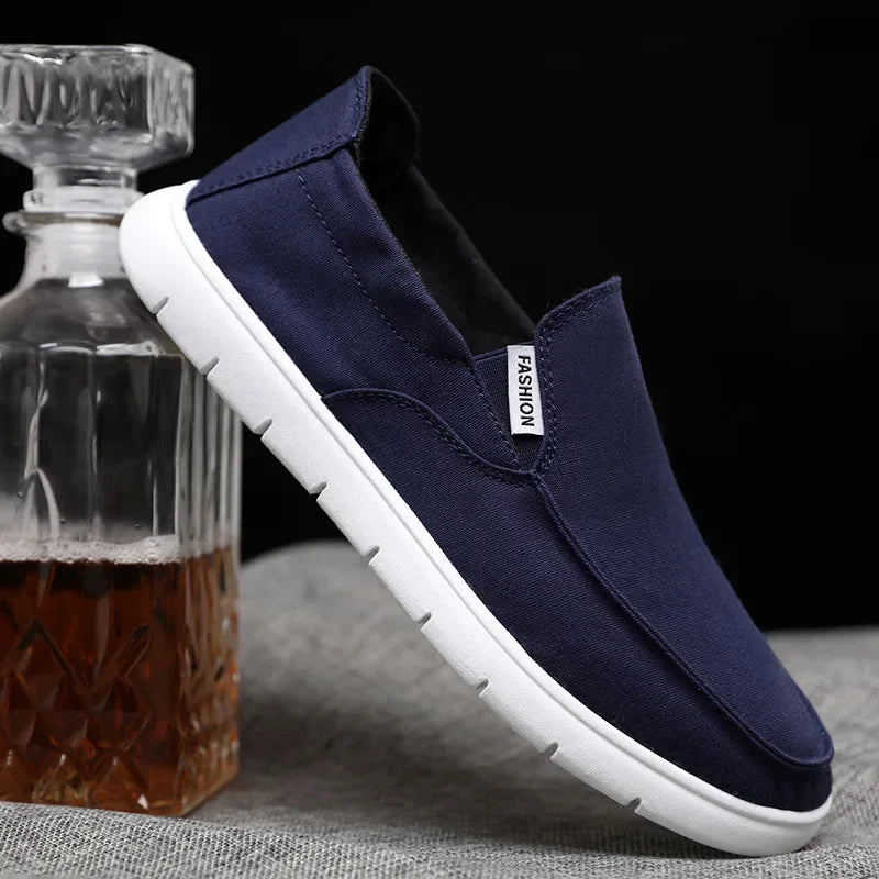 2025 Spring Summer Cloth Shoes Men Flat Footwear Slip-on Brand Street Style Cool Young Mens Casual Shoes Black Blue D325
